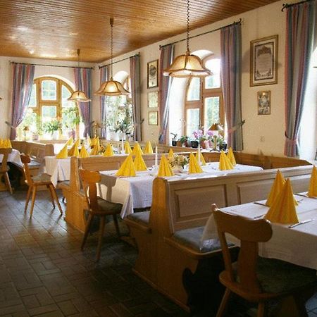 Pension-Metzgerei Hofer Иннинг-ам-Хольц Экстерьер фото