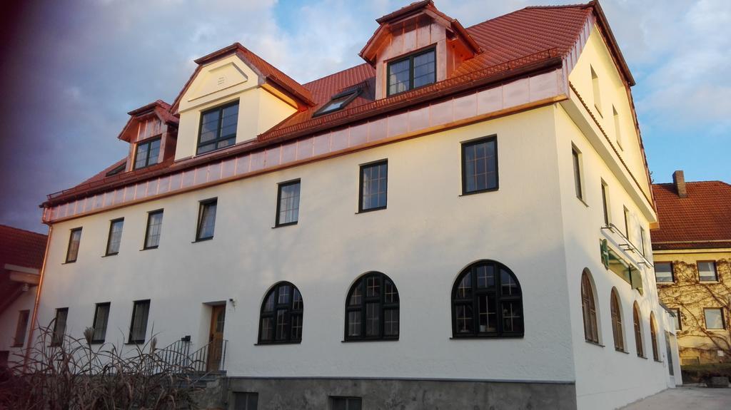Pension-Metzgerei Hofer Иннинг-ам-Хольц Экстерьер фото